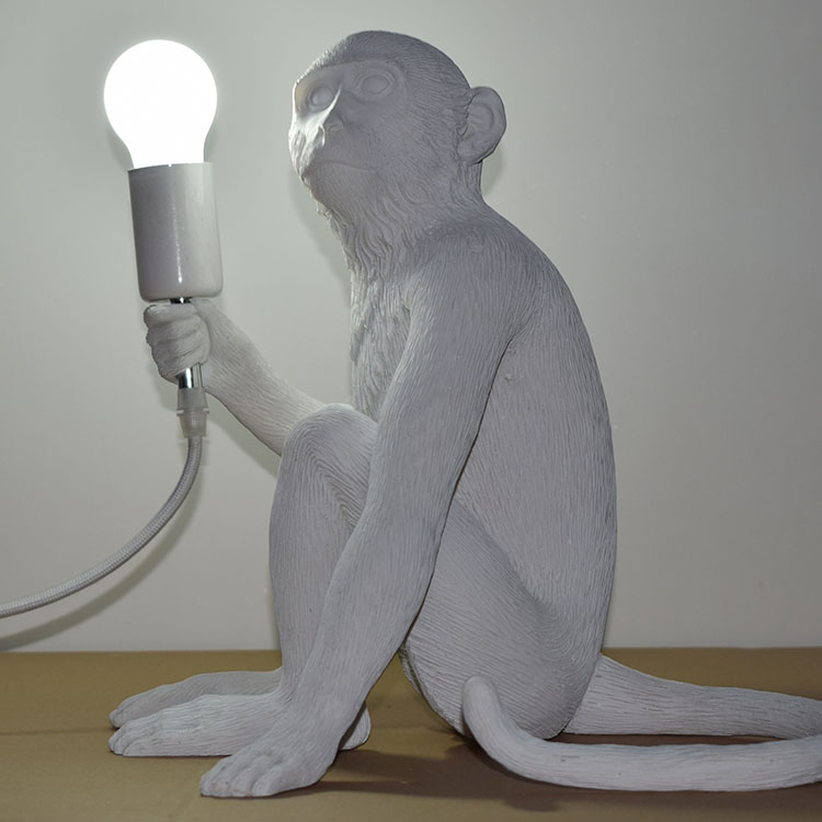 Vintage Industrial Bedside Lamp Hand Painted Animal Crafts Statue Resin Monkey Table lamp For Home