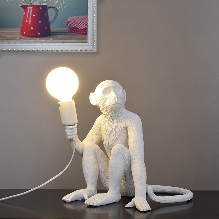 Vintage Industrial Bedside Lamp Hand Painted Animal Crafts Statue Resin Monkey Table lamp For Home